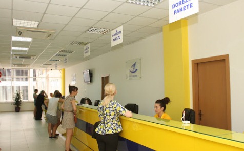 Pakot postare nderkufitare: Rregullore e re per sherbimin dhe tarifat